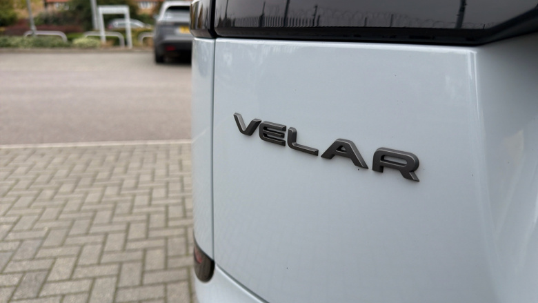 Land Rover Range Rover Velar 3.0 D300 MHEV Dynamic SE 5dr Auto Diesel Estate